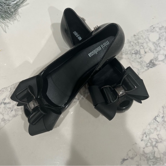 Mini Melissa Ultragirl Shoes • Sz. 2 - Picture 2 of 10